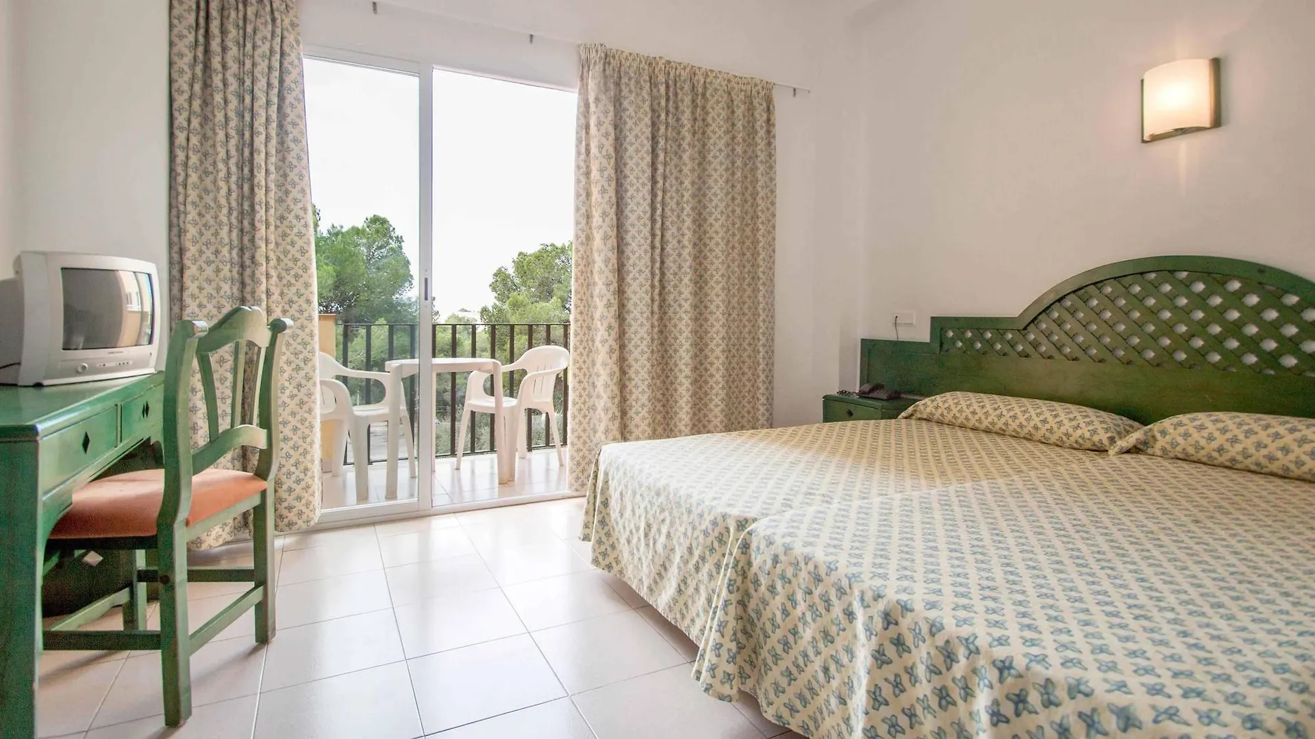 אל ארנל Bluesea Costa Verde מלון אל ארנל
